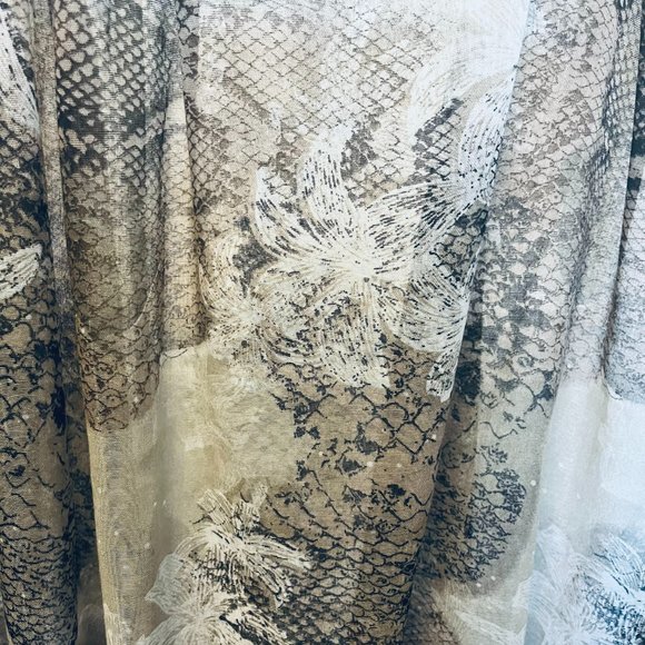 NWT Handmade Artistic Scarf by Sana – Abstract Neutral Design - Picture 7 of 16